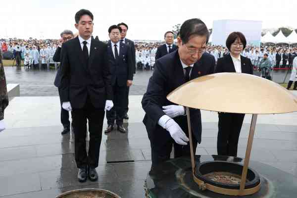 Gov’t Commemorates Victims of April 3 Jeju Uprising
