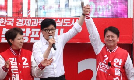 Ruling Party Campaigns in Key Battleground Regions in Gyeonggi and Incheon
