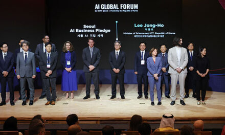 14 Big Tech Firms Pledge Safe AI Use at AI Global Forum in Seoul