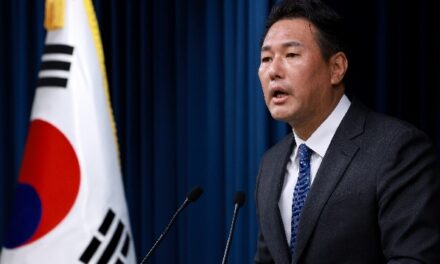 ‘S. Korea-Japan-China Summit on Monday to Restore Cooperative 3-Way Ties’