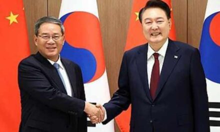 Yoon, Li Agree to Establish Diplomatic Security Dialogue, Resume Talks to Upgrade FTA