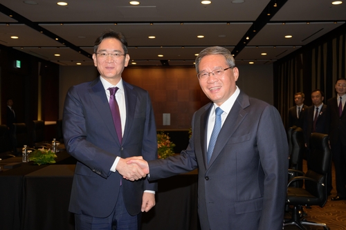 Chinese Premier Encourages Samsung to Invest More in China