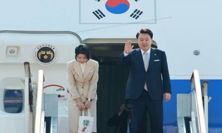 Yoon Arrives in Turkmenistan for 1st of 3 State Visits to Central Asian Nations