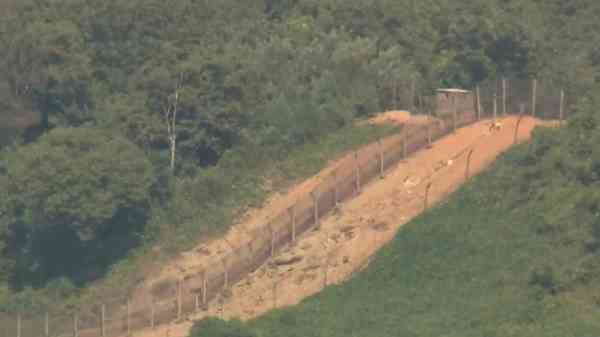 [Exclusive] Official Says N. Korea is Building Walls within Heavily-Fortified DMZ