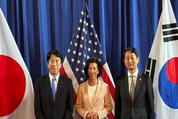S. Korea, US, Japan Agree to Enhance Cooperation on Supply Chains, Critical Technologies