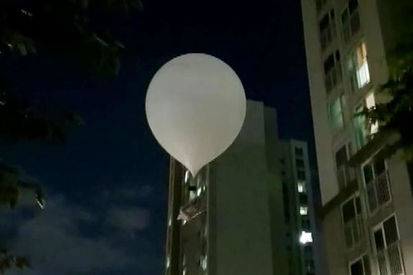 JCS: N. Korea Sent about 180 Trash Balloons in Latest Launch