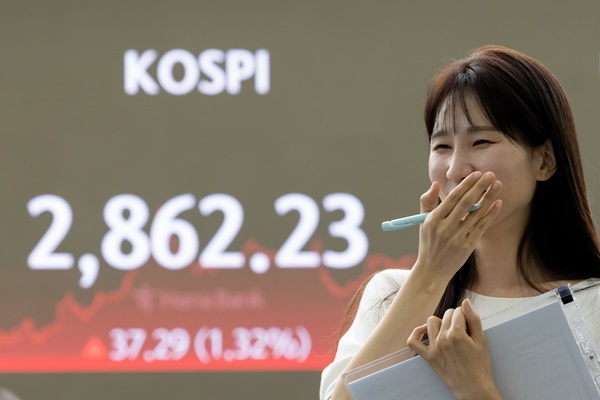 KOSPI Logs New High After 2.5 Years Thanks to Samsung Electronics’ Stellar Q2 Earnings